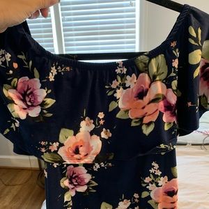 Hello Miz hawaiian maternity dress (M) offshoulder
